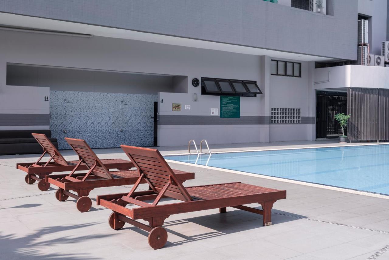 At 115 Hotel By Rompo Bangkok Exterior photo